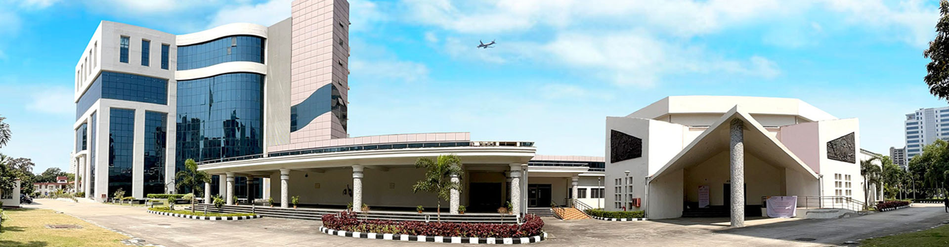 कार्यालय भवन